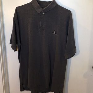 IZOD men’s pullover shirt